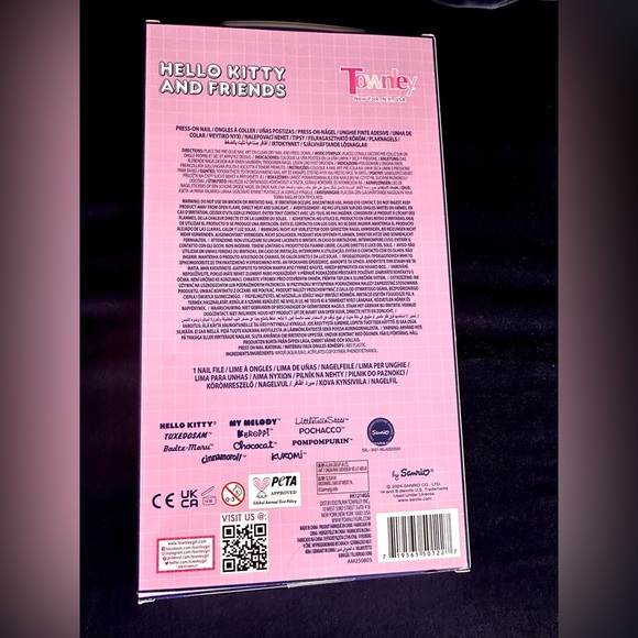 Adorable Hello Kitty and Friends Press-On Nail Set - Pink and Multicolor, NWOT - Picture 4 of 4